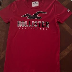 Hollister T-shirt